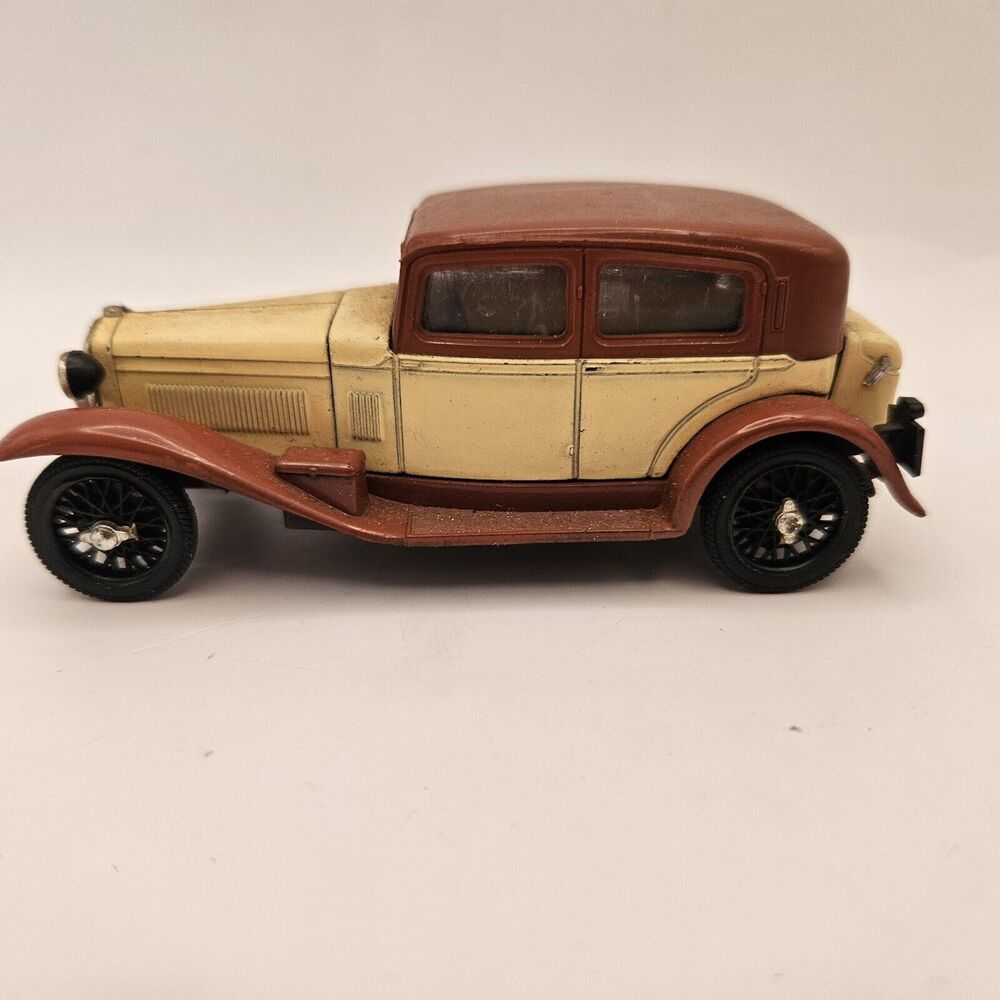 Rio‎ (Italy) 1932 Alfa Romeo #19 METAL 1/43